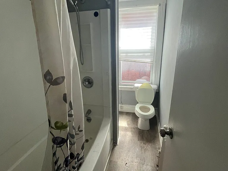 267 Wethersfield Ave #8 — Photo 4