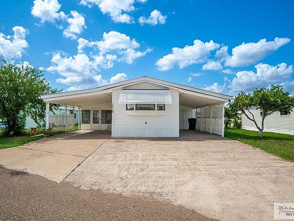 3rd image of 1516 Bamboo Cir