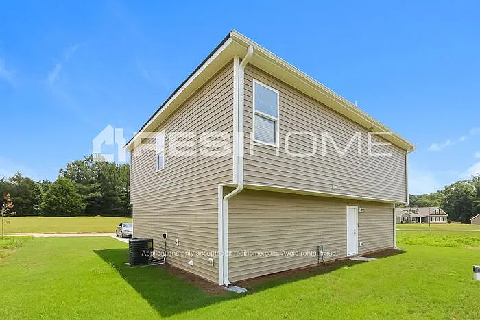 70 River View Dr — Photo 17