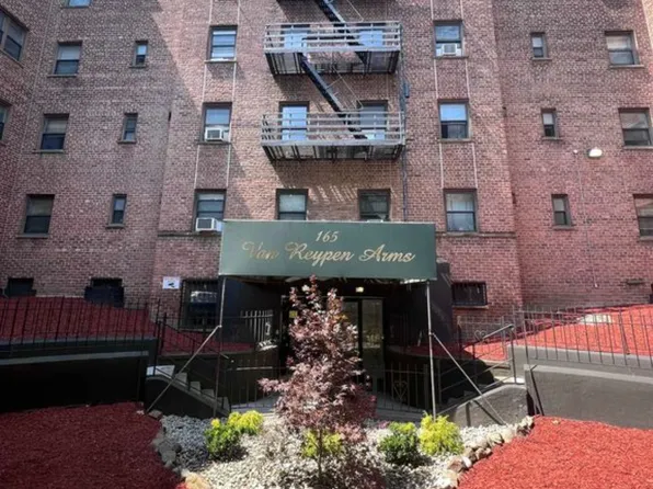 165 Vroom Street image 10 of 14