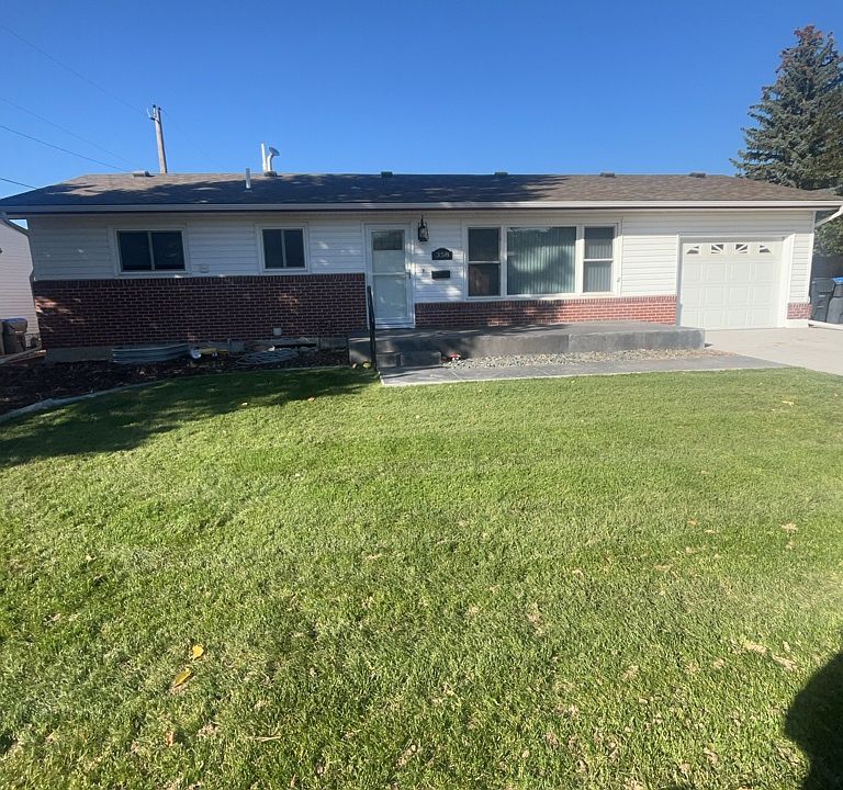 2nd image of 358 Bocage Dr