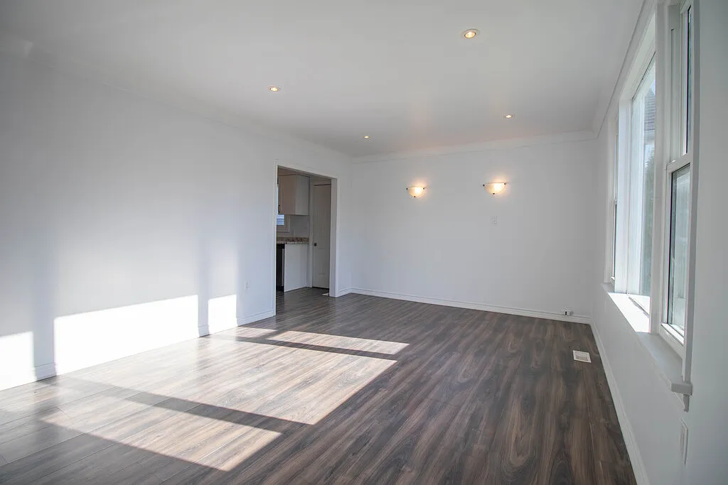 Building Photo - 23 Saint Patrick St