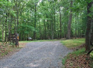 County Road 11/2, Renick, WV 24966