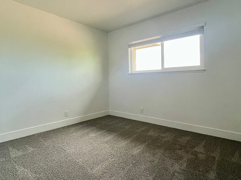 255 Channing Way #8 — Photo 12