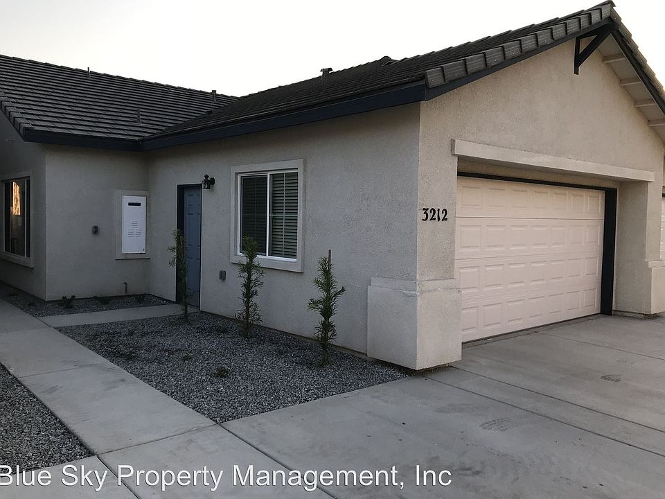 1st image of 3212 S Villa St