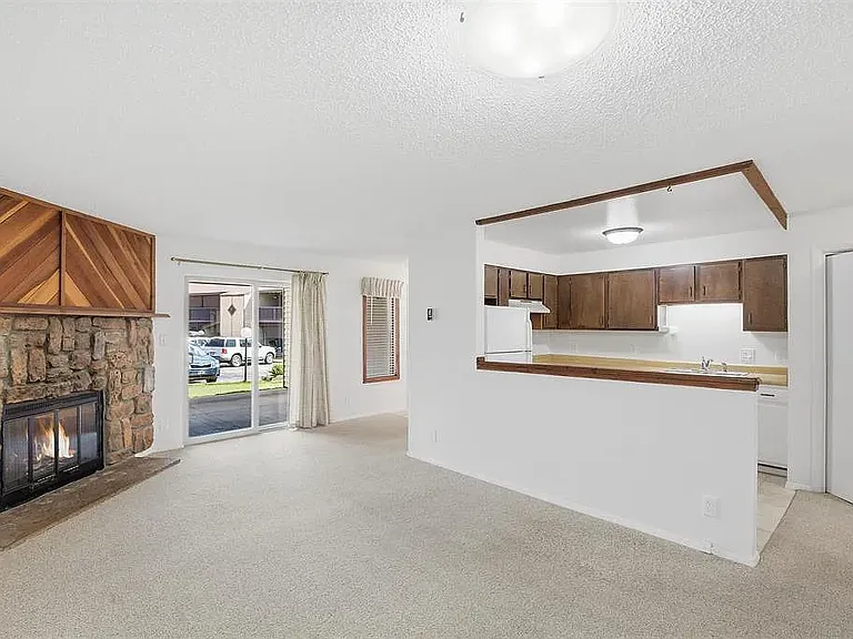 1206 Avenida Del Sol #313 — Photo 3