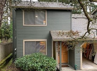 14895 NW Hunters Dr, Beaverton, OR 97006