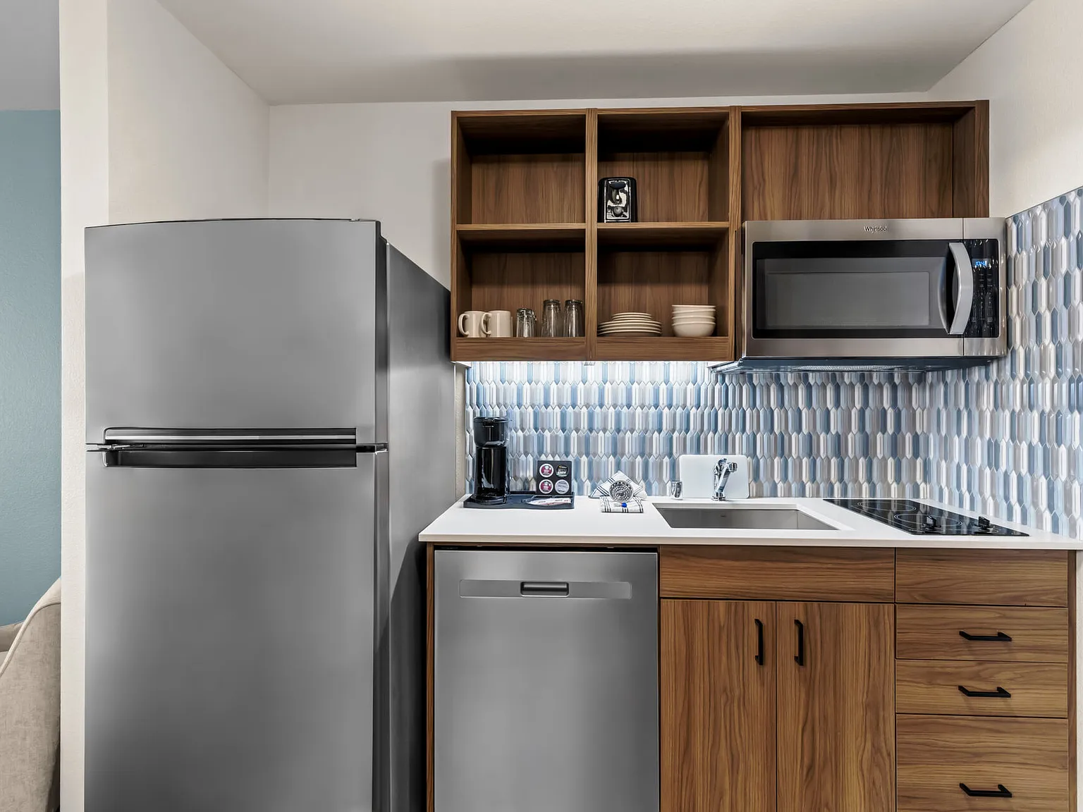 27165 Madison Ave — Photo 1