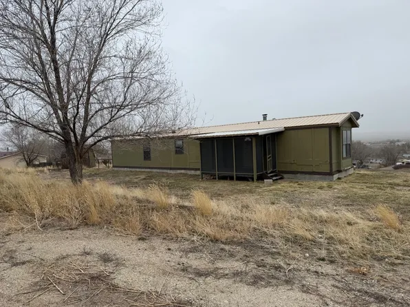 720 Spring Valley Pkwy, Spring Creek, NV 89815