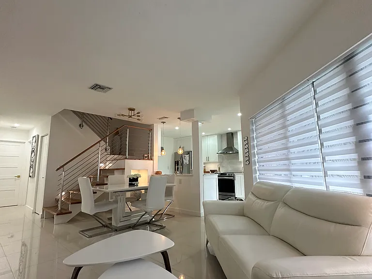 8811 W Sunrise Blvd — Photo 10