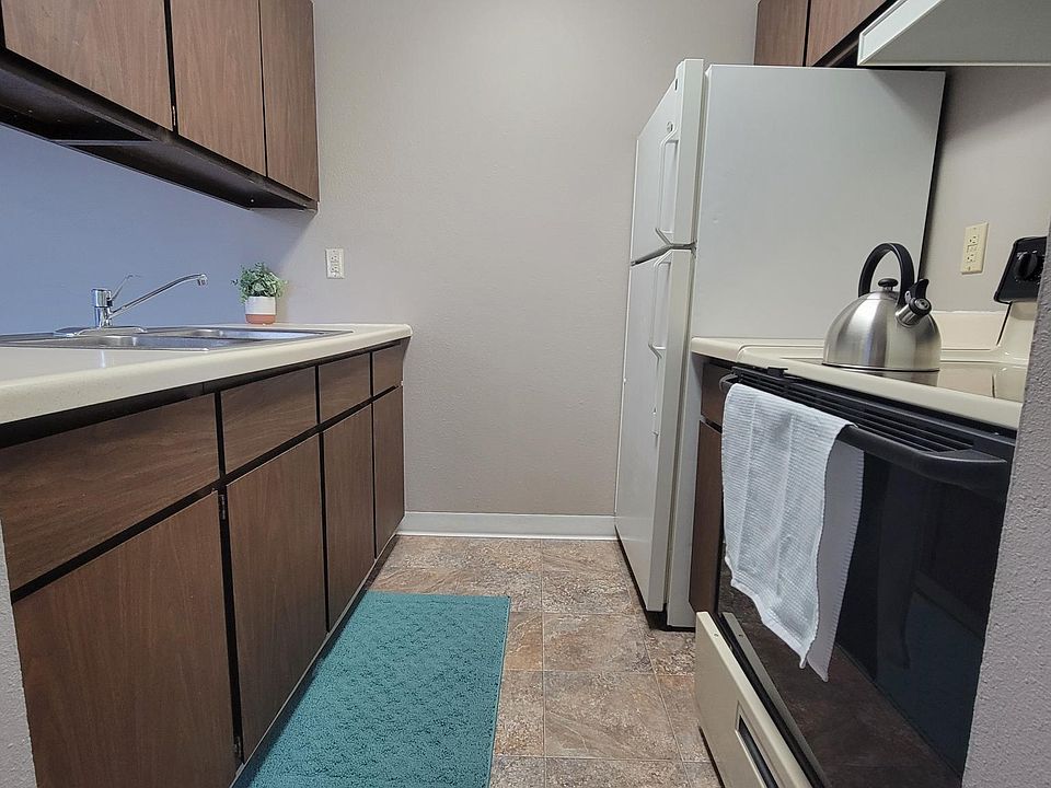 Liberty Lights Apartments C Wahpeton, ND Zillow