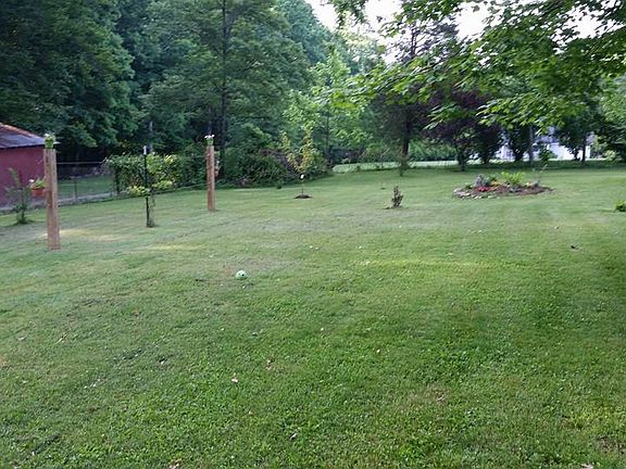 5th image of 125 Hines Ln