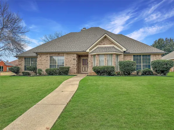 1320 Thistlewood Dr, Desoto, TX 75115