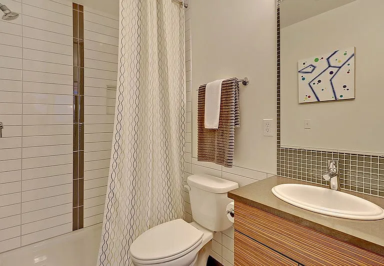 Viridian Apartments — Photo 5