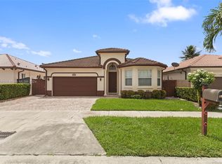 14760 SW 35th Ln, Miami, FL 33185