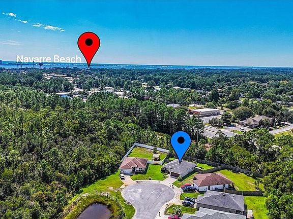 4th image of 8382 Island Dr