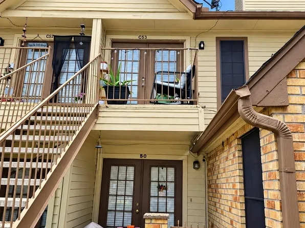 2425 Holly Hall St APT 53, Houston, TX 77054