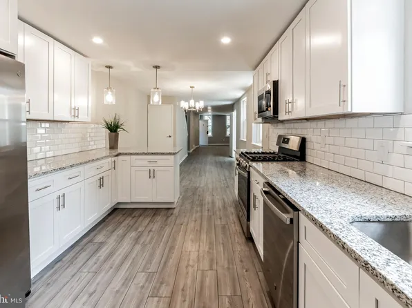 2014 Bainbridge St, Philadelphia, PA 19146
