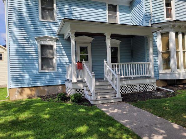 2 Woodlawn Ave