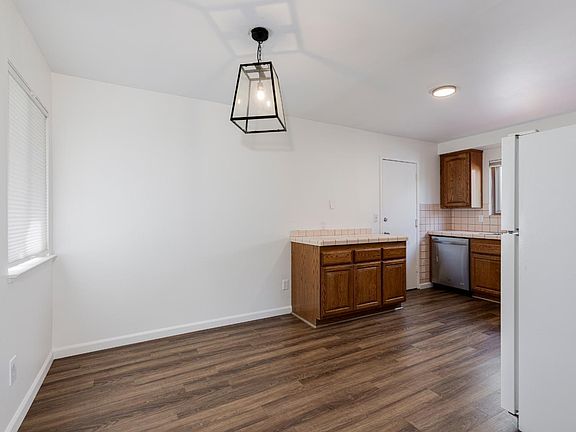 4th image of 1117 Gumwood Lane