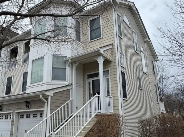 51 S Shore Dr, South Amboy, NJ 08879