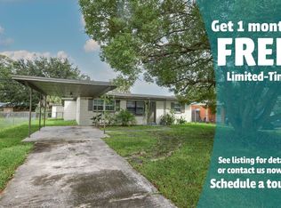 210 Palm Pl, Sanford, FL 32773