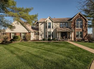 402 Berringer Pl, Ballwin, MO 63021