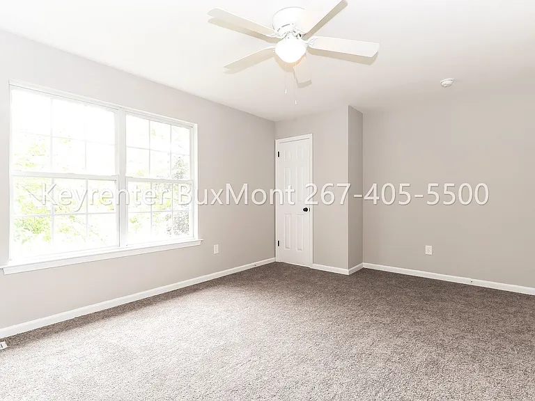3900 Captain Molly Cir — Photo 10