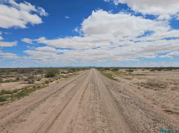 Whirlwind Rd SE, Deming, NM 88030