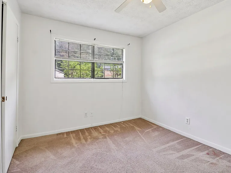 2344 Chestnut Log Pl — Photo 19