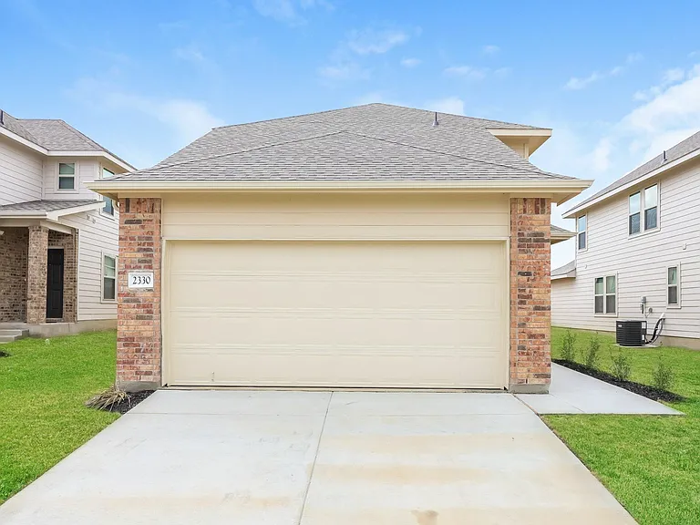 2330 Redlove Dr — Photo 3