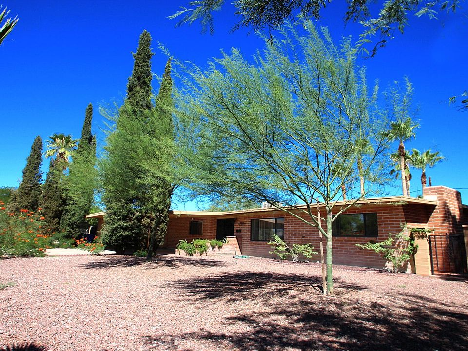 1st image of 4835 E Alta Vista St
