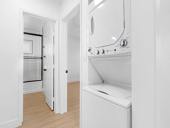 Bran New Washer & Dryer