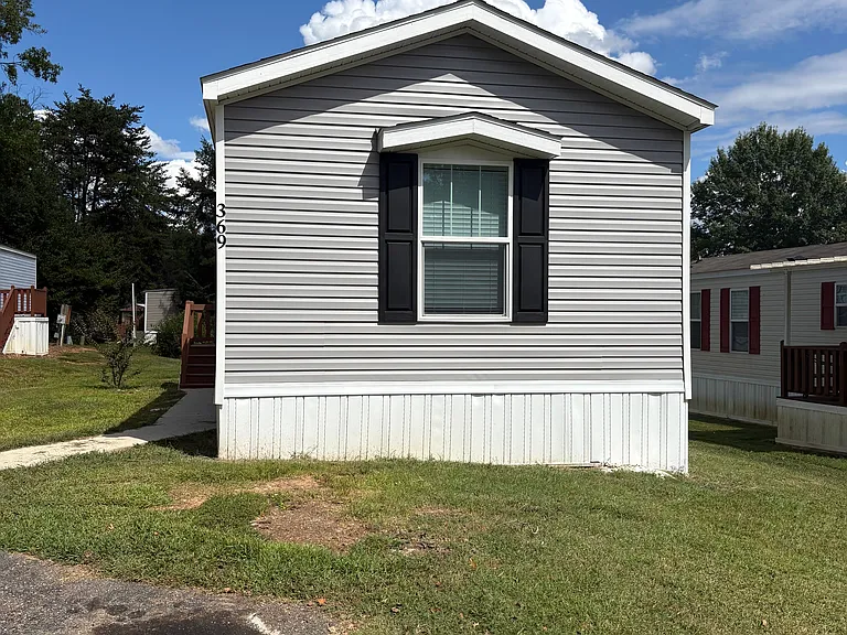 Oakwood Forest — Photo 44