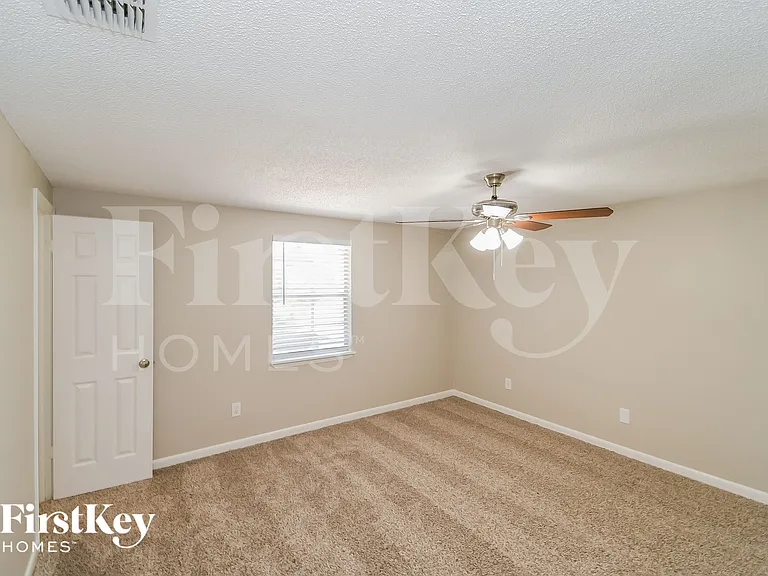 7164 Prellie St — Photo 8