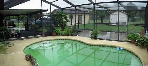 Screened pool & lanai/deck