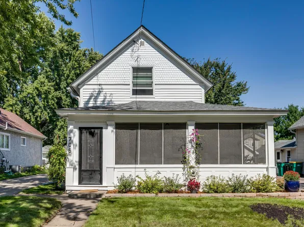 706 Hickory St W, Stillwater, MN 55082