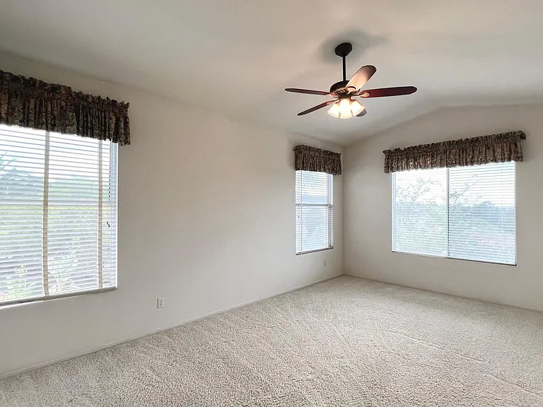 12214 Candy Rose Ct — Photo 21