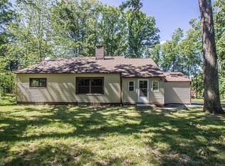 5940 E Wallings Rd, Broadview Heights, OH 44147