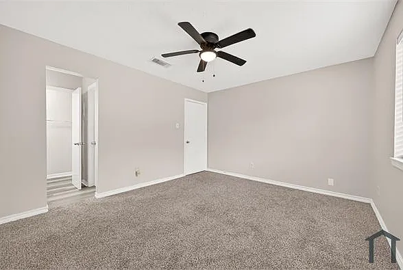10402 Permian Dr — Photo 24