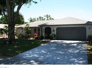 13710 Willow Bridge Dr, North Fort Myers, FL 33903