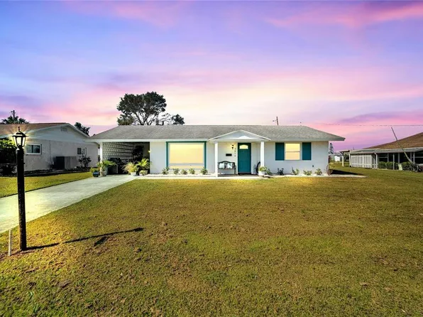 1216 HACIENDA DRIVE, SUN CITY CENTER, FL 33573