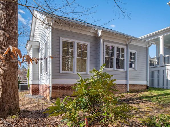 119 Piano St