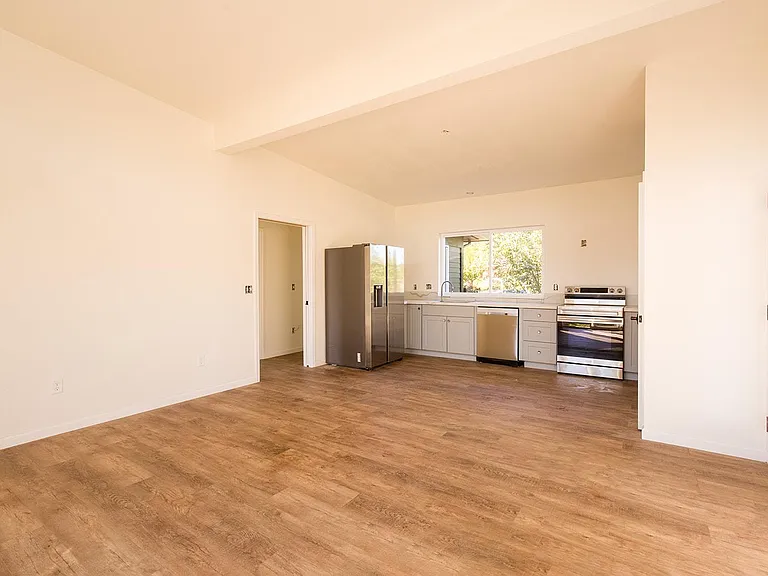 2226 William Ct — Photo 13