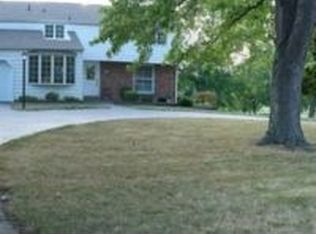 5202 Lewiston Rd, Lewiston, NY 14092