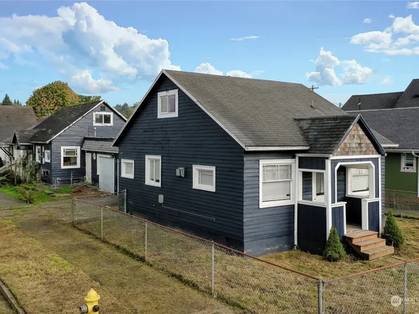 820 W 1st St, Aberdeen, WA 98520