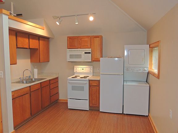 3rd image of 1709 To 1711 N Anderson St