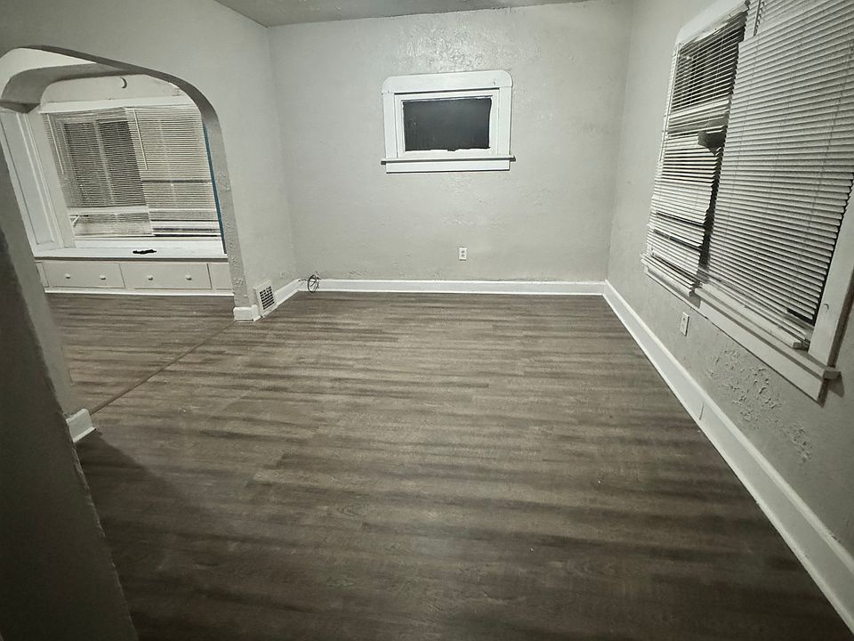 1st image of 11117 Prince Ave #Up