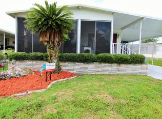 972 Roseau E, Venice, FL 34285