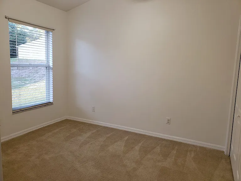 1612 Sweetwater West Cir — Photo 29
